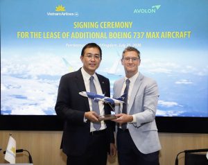 Vietnam Airlines ký thỏa thuận thuê thêm 19 máy bay Boeing 737 MAX 8 tại Farnborough International Airshow 2026